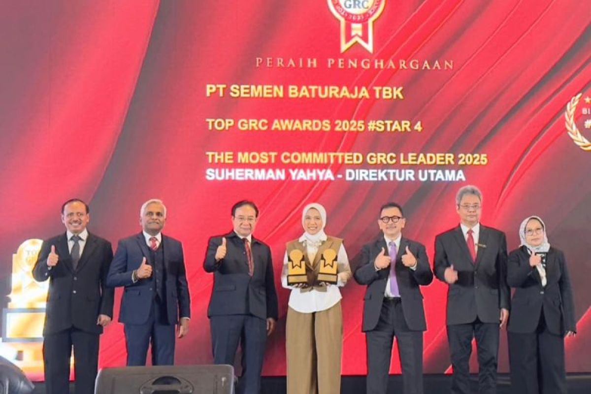 Komitmen GRC Berbuah Manis, Semen Baturaja kembali dianugerahi TOP GRC Awards 2025