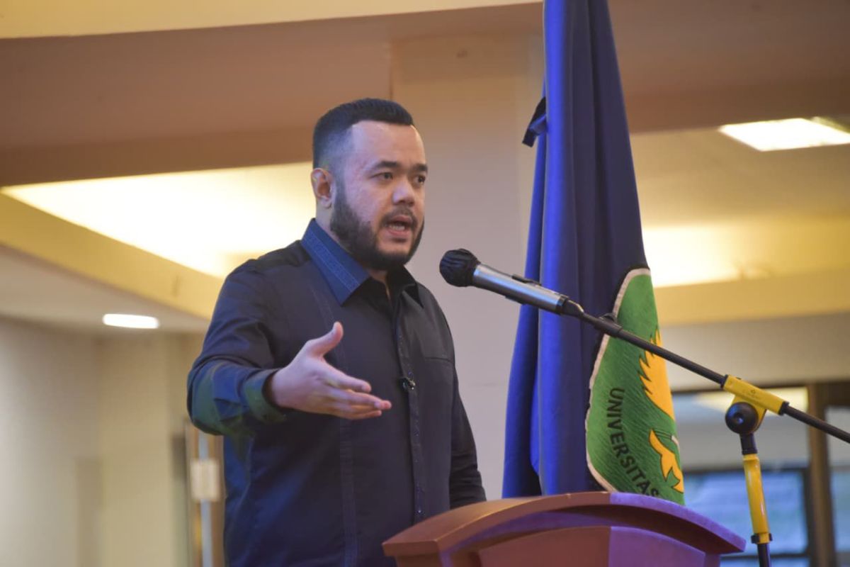Buka PKKMB UBH, Wako Fadly Amran ingatkan mahasiswa harus adaptif dengan perubahan