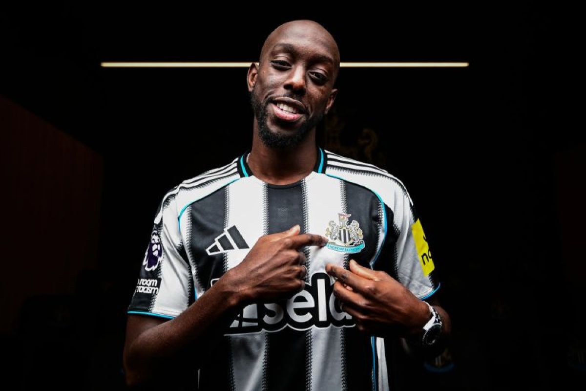 Yoane Wissa absen bela Newcastle