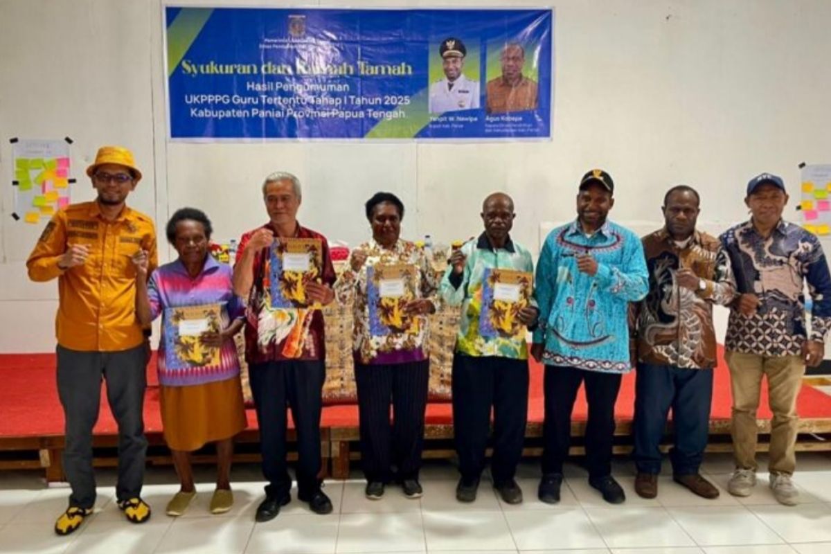 152 guru di Kabupaten Paniai lulus uji kompetensi pendidikan profesi