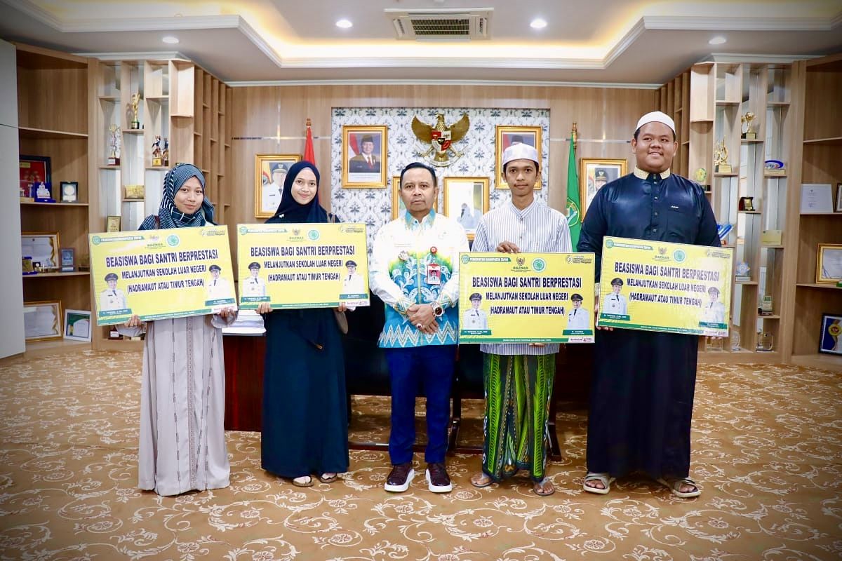 Tapin kirim santri berprestasi ke Timur Tengah