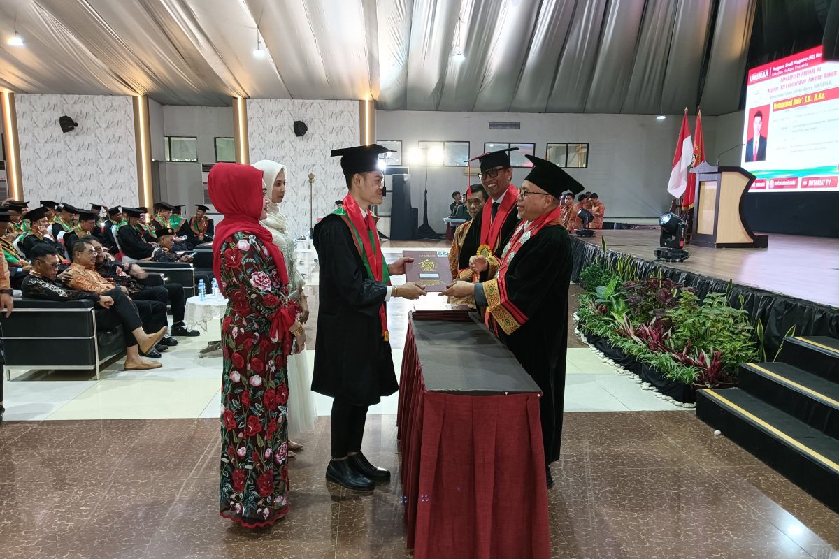 Lulusan hukum Unissula  diminta jadi garda terdepan penegakan hukum