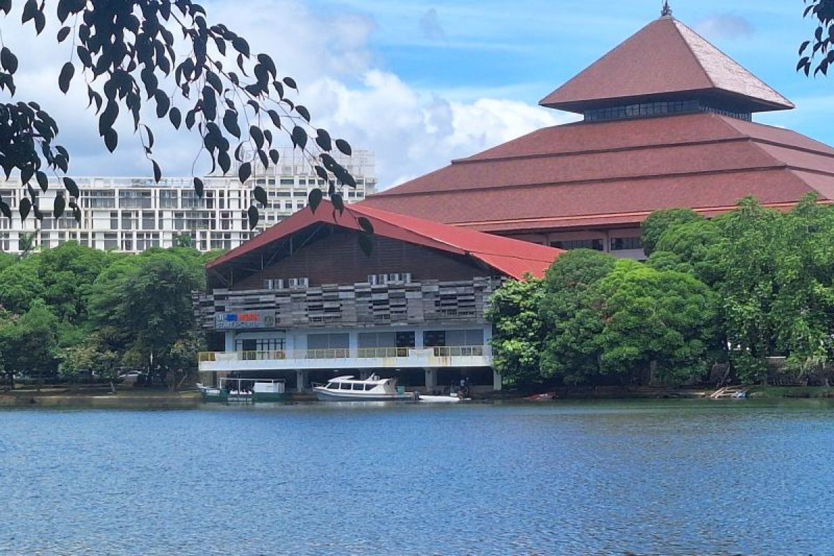 DPIS UI kembangkan program budi daya lebah madu perluas lapangan kerja