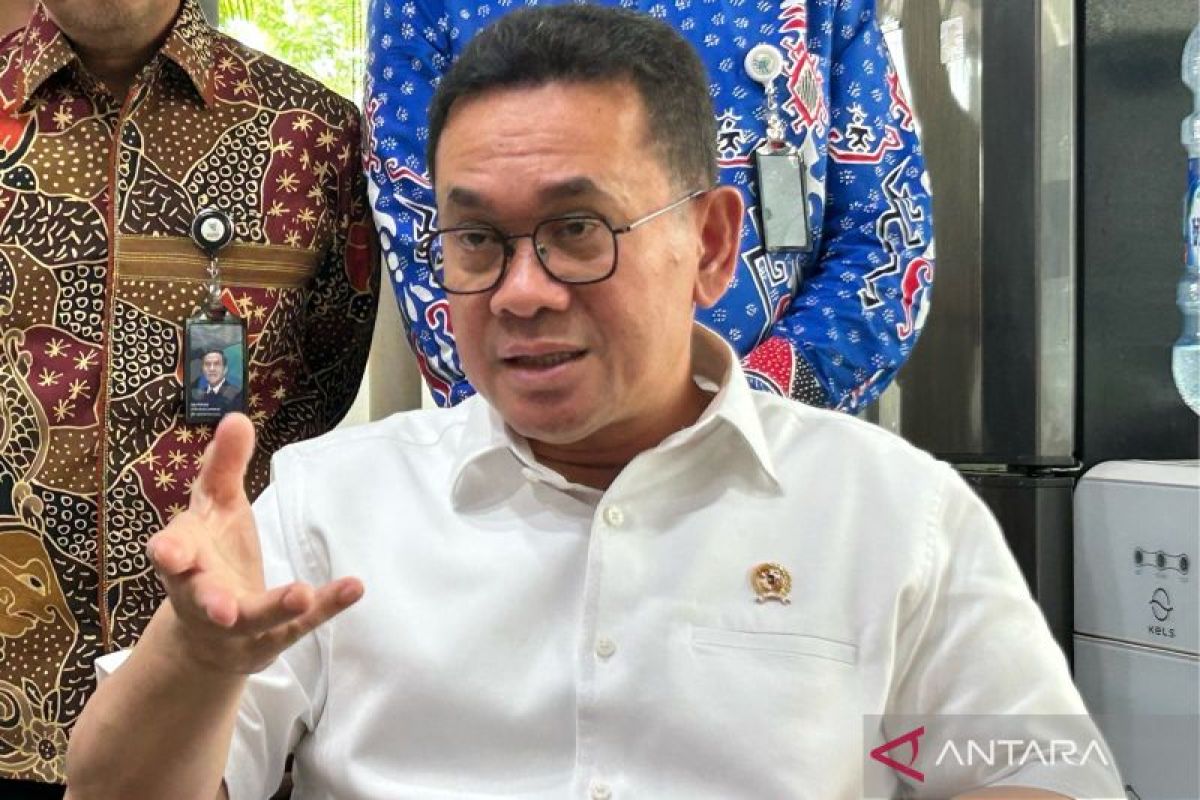 Mendag sebut perusahaan pengimpor scrap besi radioaktif tak berizin