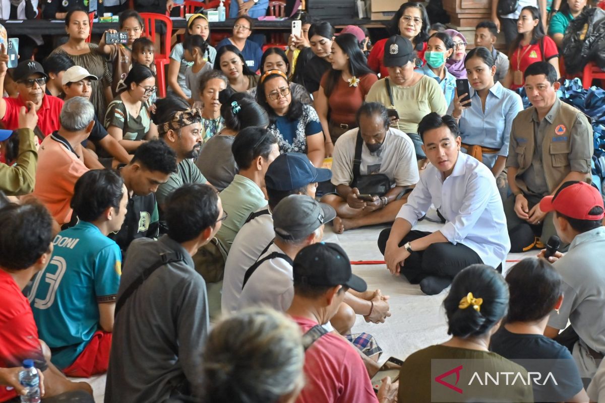 Indonesian VP orders priority aid for Bali flood evacuees