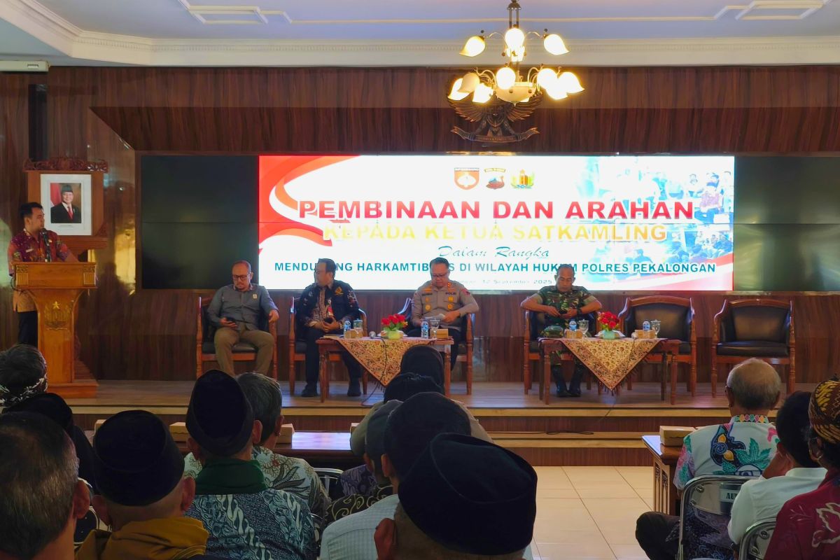 Kemendagri pastikan peran Satlinmas efektif jaga ketertiban Pekalongan