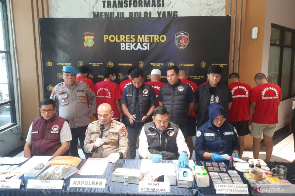 Polres Bekasi ungkap peredaran narkoba dengan amankan tujuh tersangka
