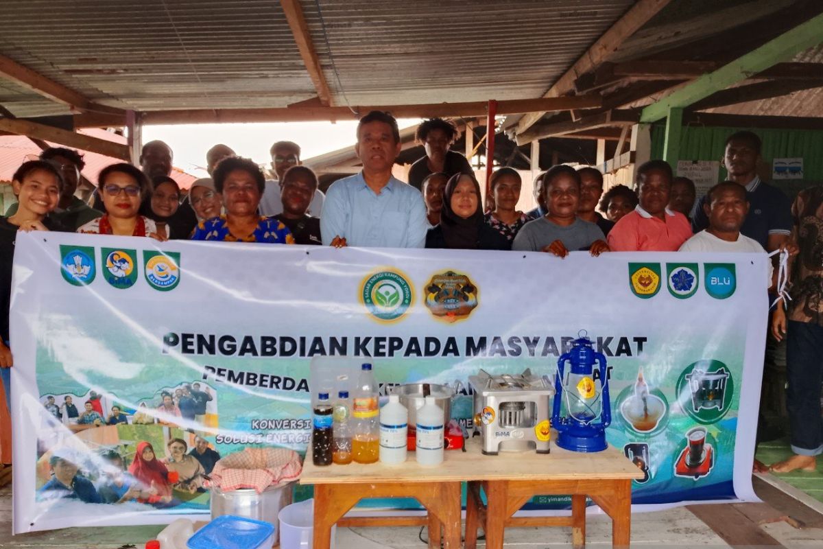 Uncen helps Papua villages turn used cooking oil into fuel