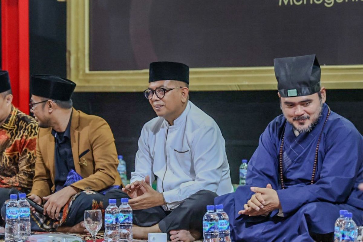 Gubernur Andra Soni ajak warga jadikan Maulid Nabi memperkuat persatuan