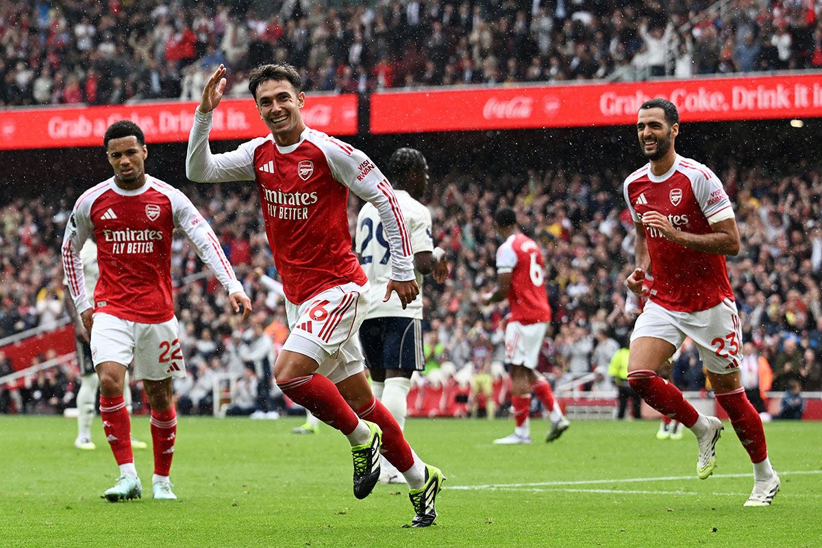 Arteta kepada Zubimendi: Luar biasa, dua gol itu sangat sulit dicetak