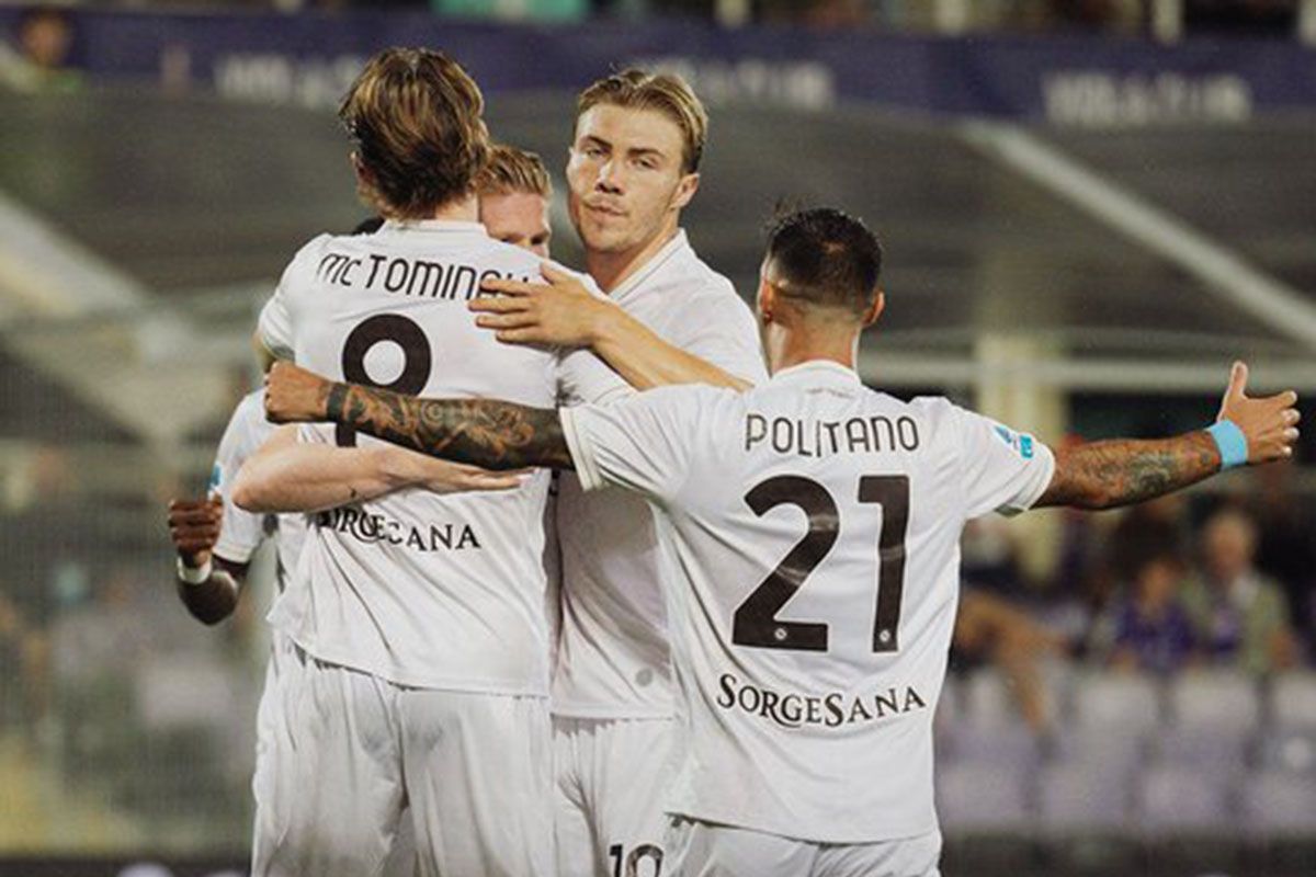Hajar Fiorentina 3-1, Napoli kembali puncaki klasemen sementara
