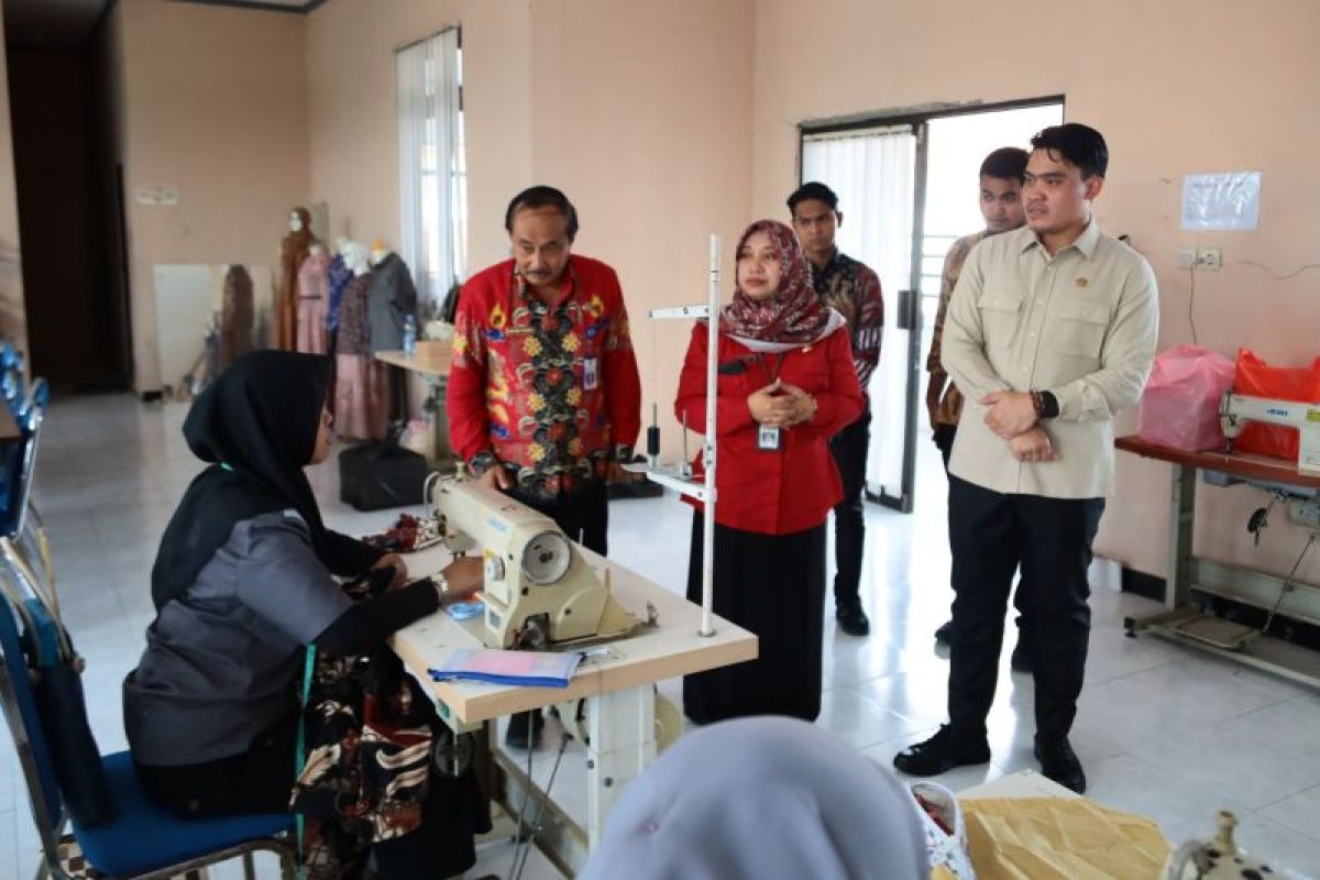 DPRD dorong Disnakertrans Jatim perkuat pelatihan tingkatkan kompetensi