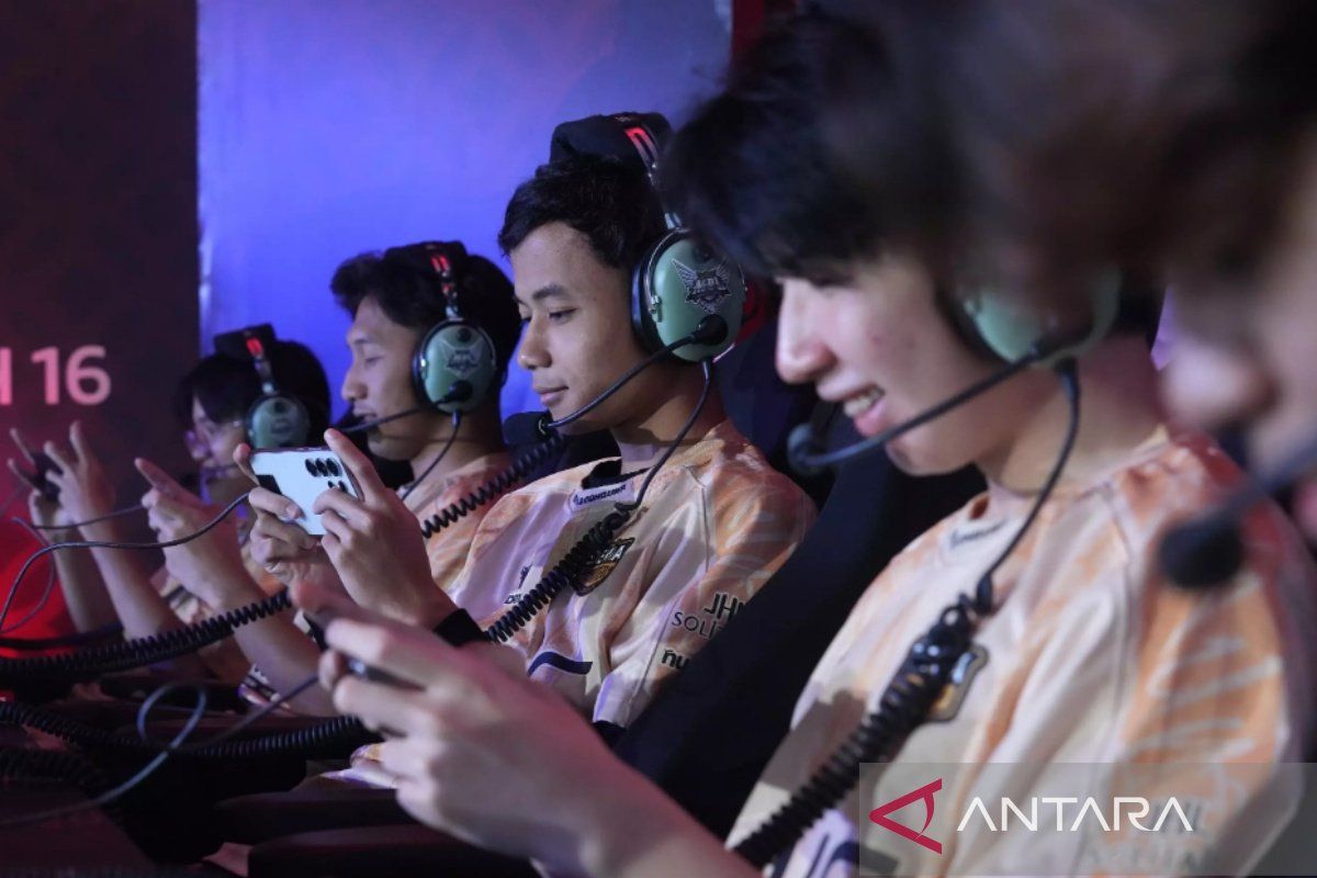 Dewa United Esports bangkit kalahkan Geek Fam 2-1 di MPL ID
