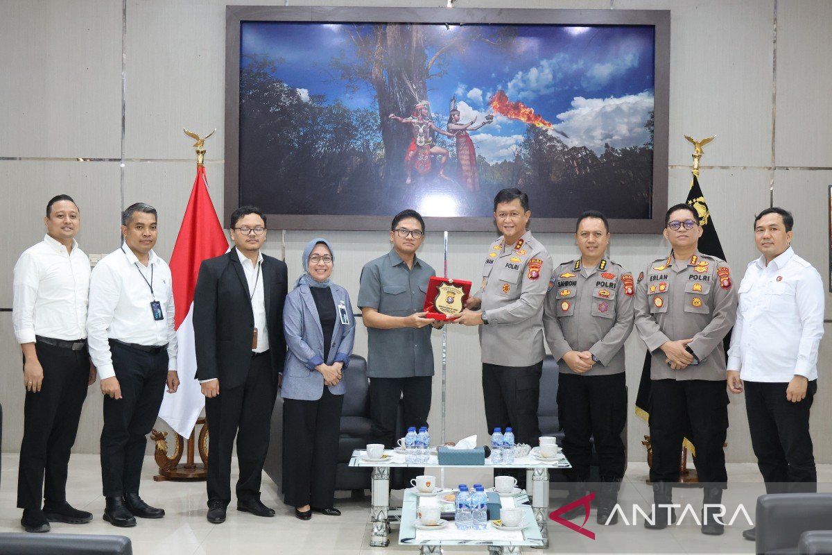 Polda Kalteng terima bantuan videotron dan pelatihan usaha