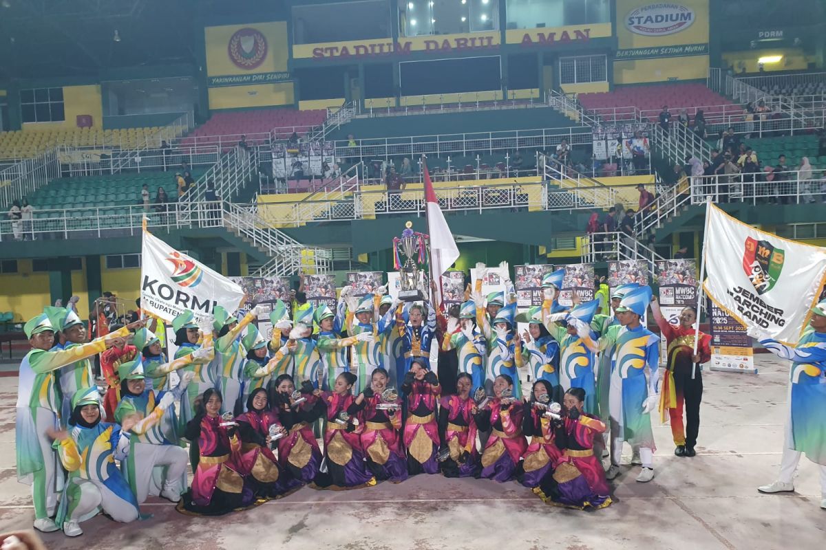 Jember Marching Band juara umum kejuaraan internasional di Malaysia