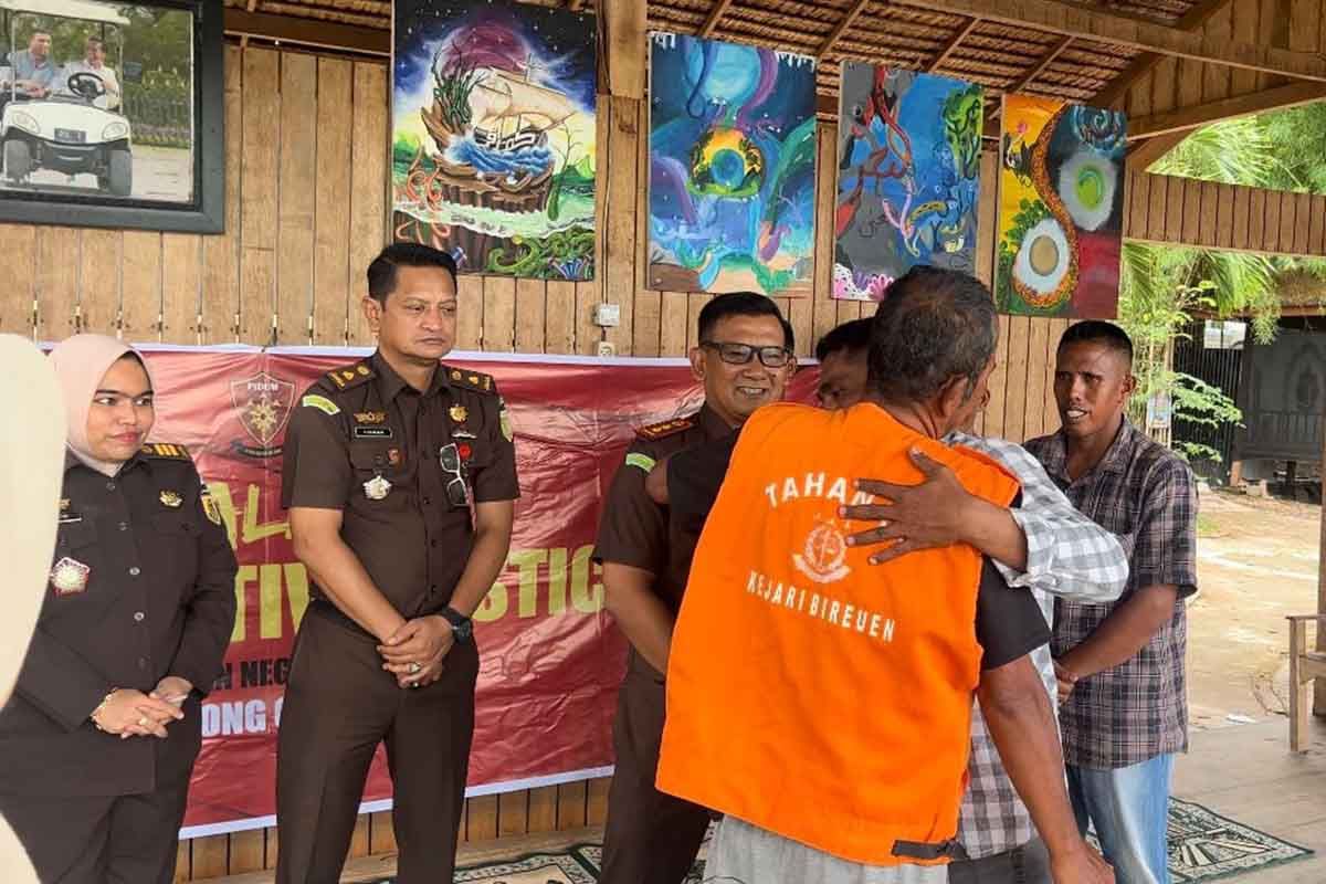 Kejari Bireuen damaikan perkara penadahan berdasarkan RJ