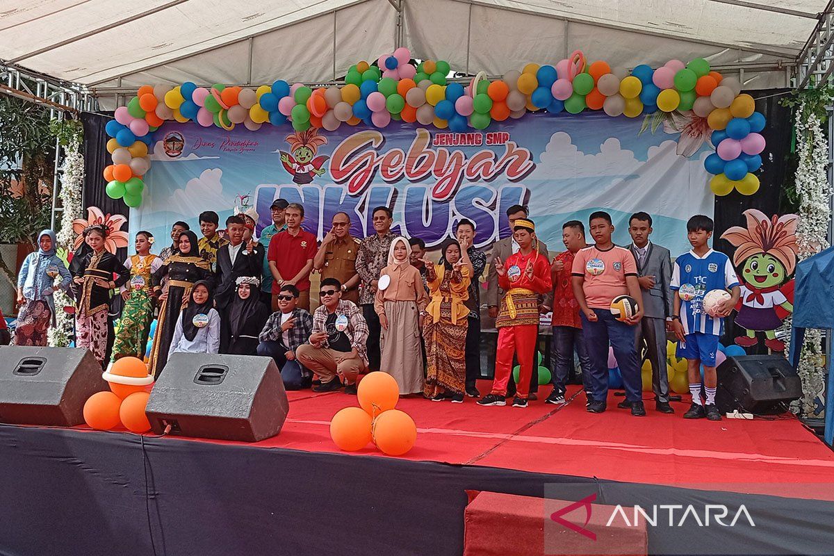 Bupati Banyumas  tegaskan komitmen hadirkan pendidikan inklusi SMP