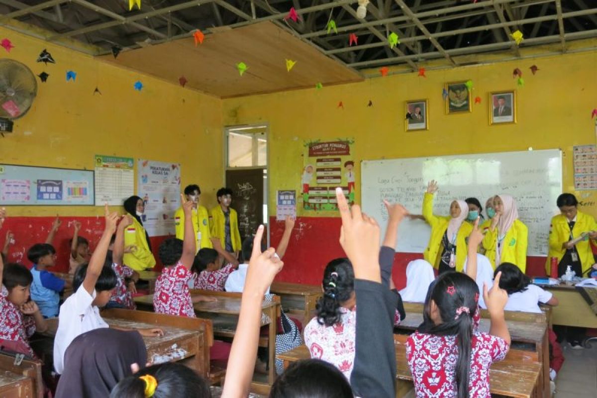 Mahasiswa UI cegah ISPA di Desa Cipinang