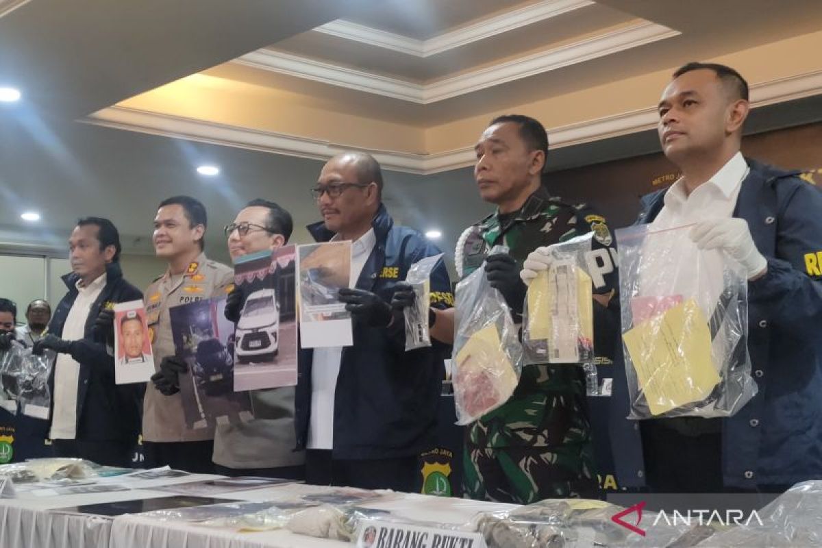 Kacab bank yang dibunuh adalah sasaran acak dari tersangka