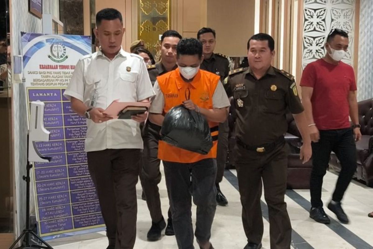 Dirut PT SPRH jadi tersangka kasus korupsi dana PI 10 persen