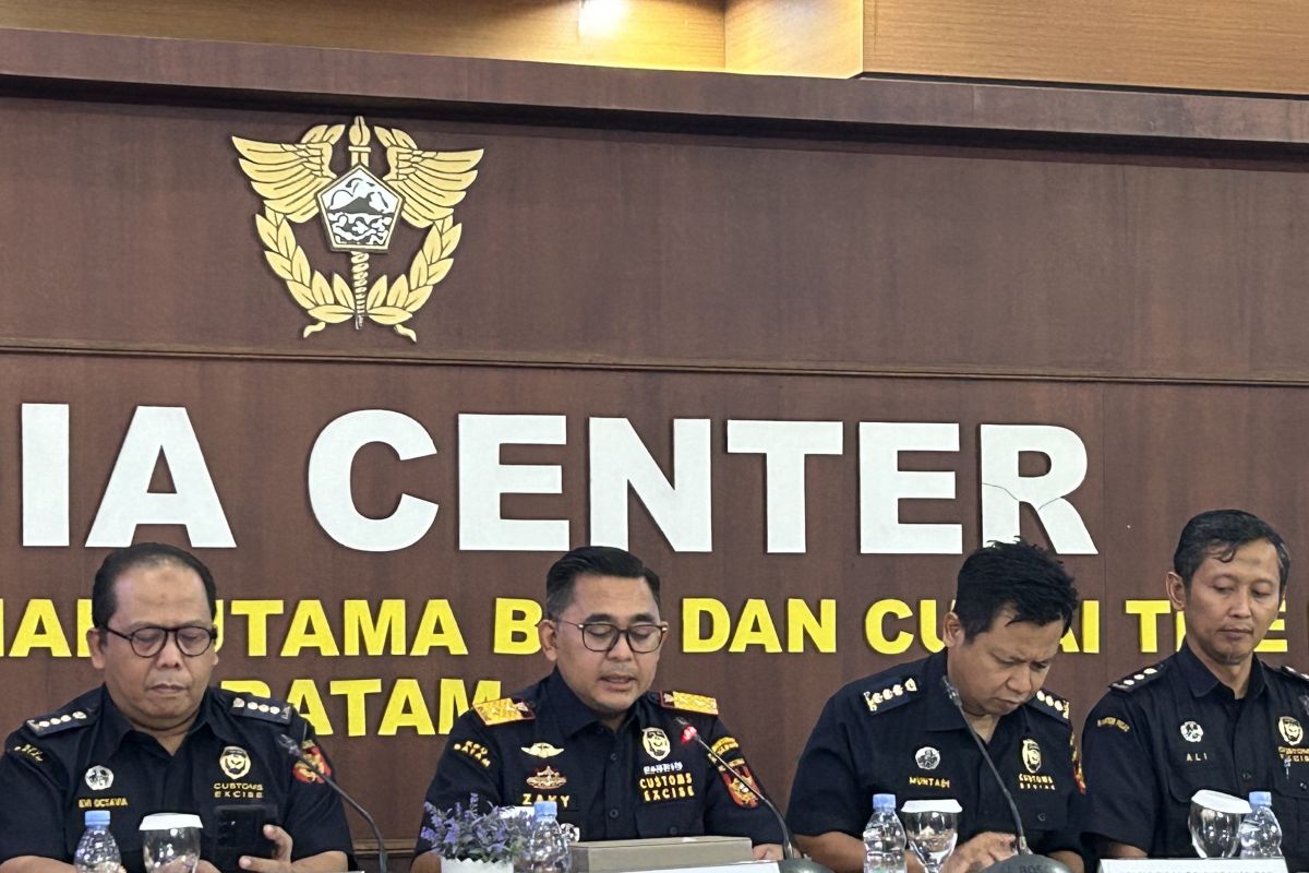 Bea Cukai Batam sediakan konter khusus Imei untuk PMI deportasi
