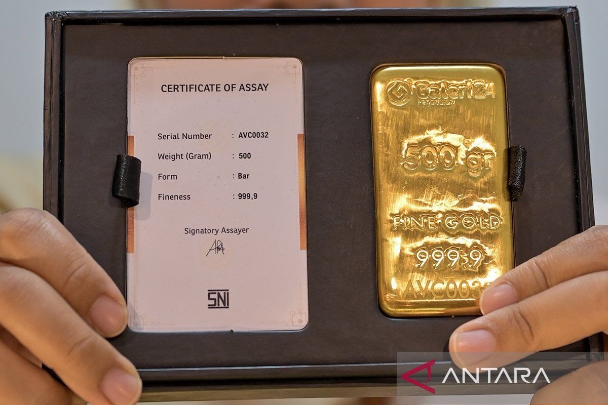 Harga tiga produk emas di Pegadaian Kamis ini fluktuatif