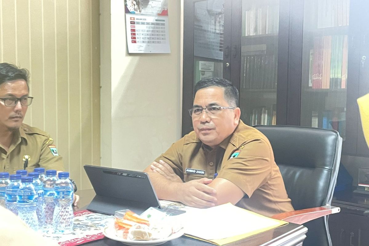 Pemprov Sumbar Siapkan Surat Edaran Gubernur untuk Antisipasi Konten Buruk di Media Sosial