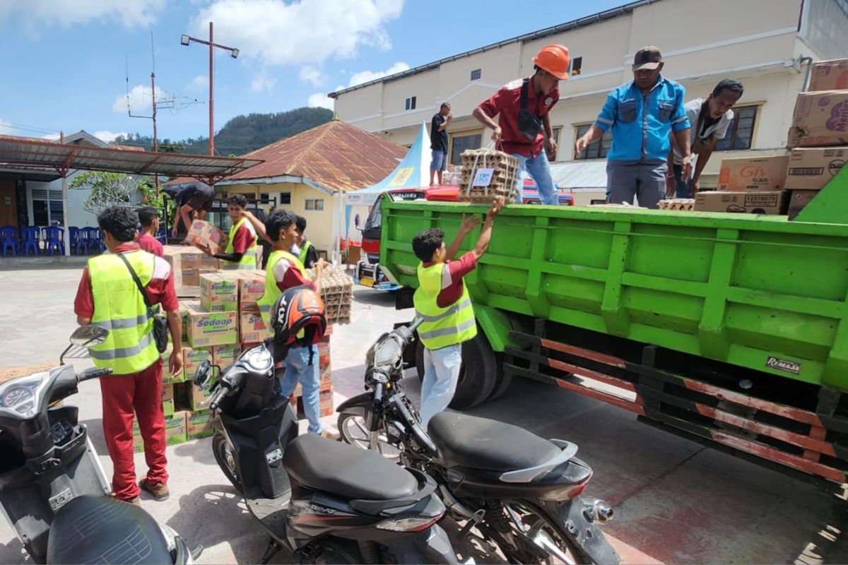 PLN salurkan bantuan untuk korban banjir bandang Nagekeo