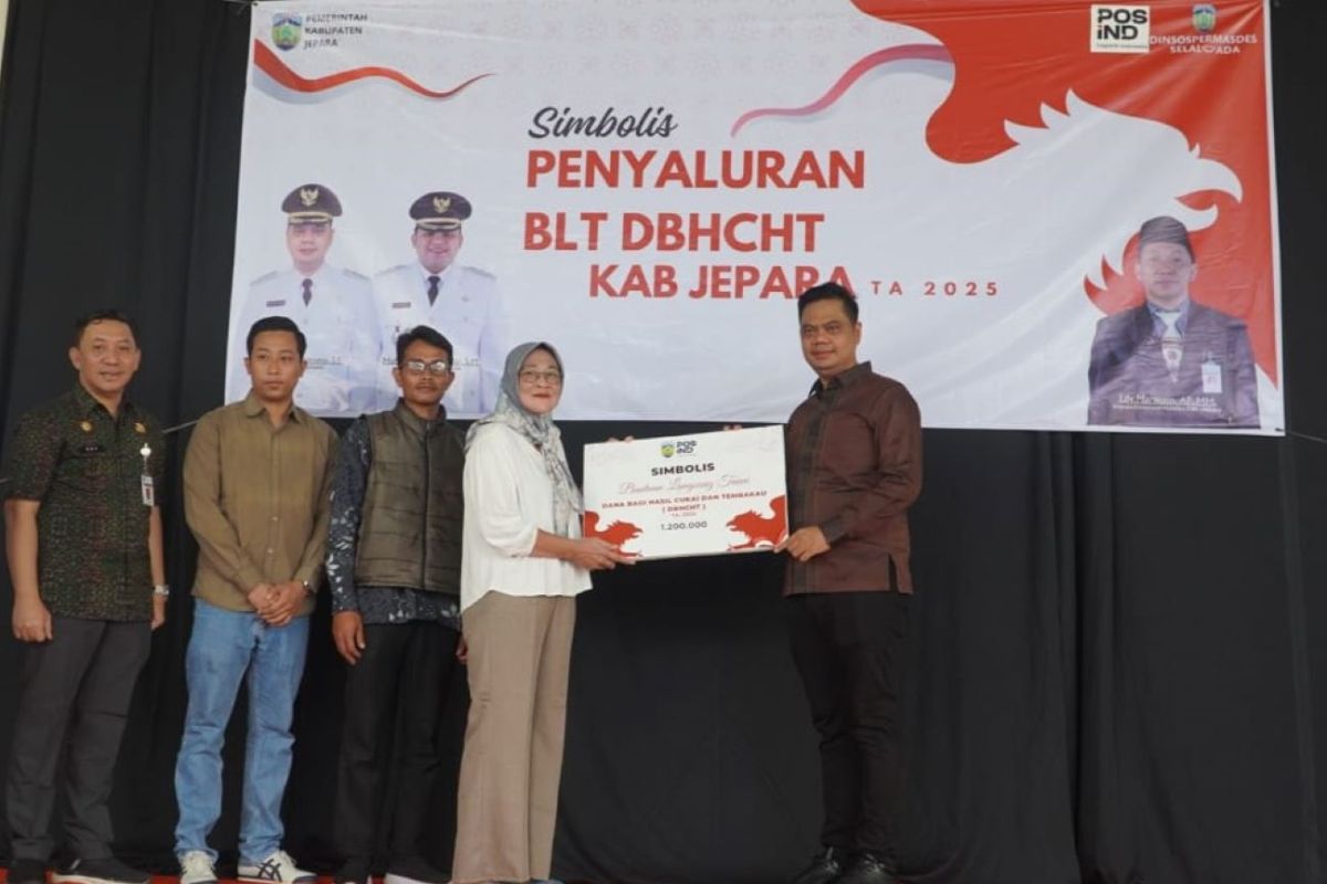 Pemkab Jepara salurkan BLT Rp4,04 miliar ke 3.366 pekerja rokok-petani