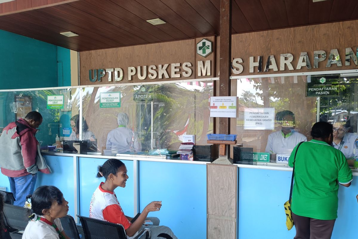 Wapres Gibran tinjau program PKG di Puskesmas Harapan Papua