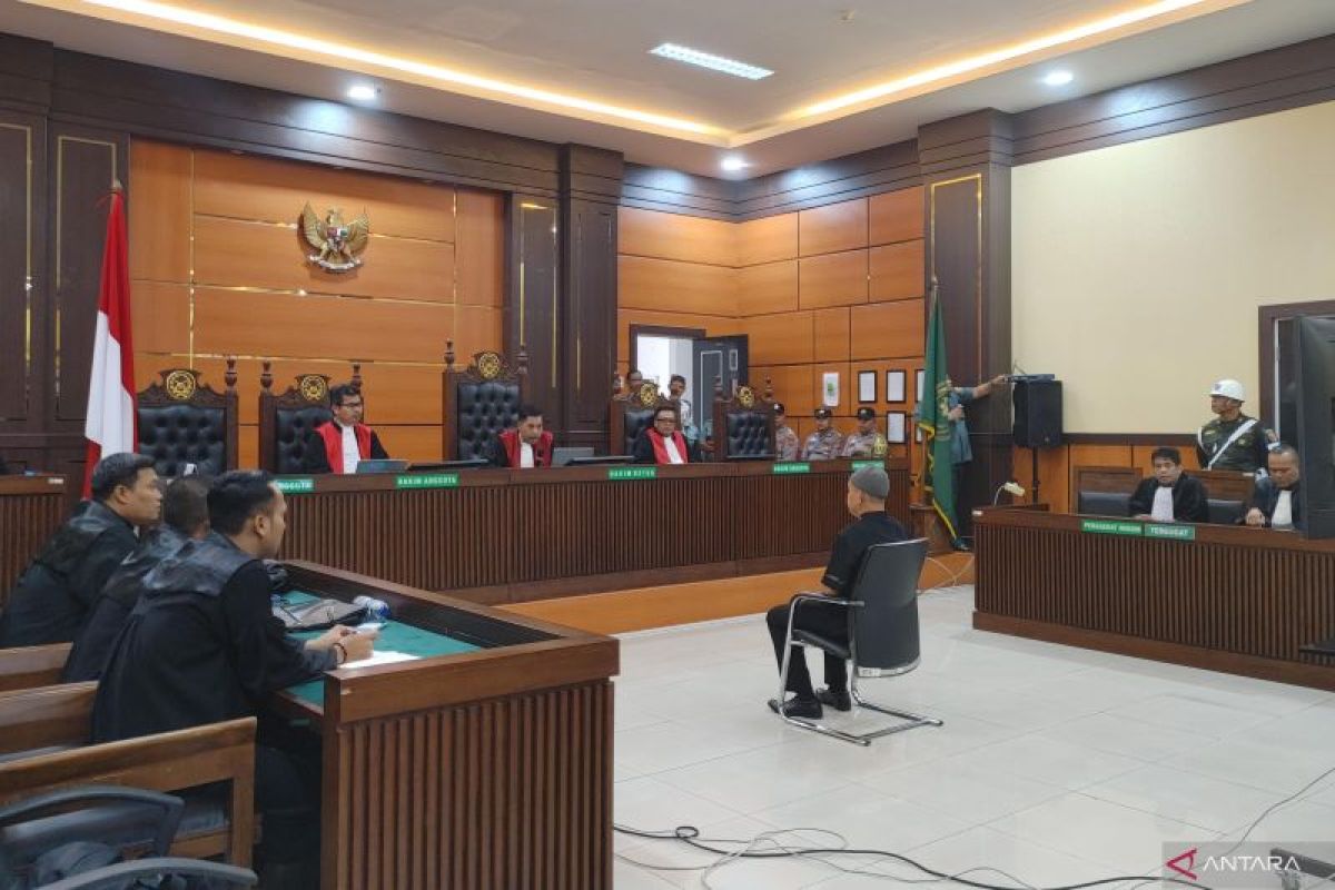 Mantan Kabagops Polres Solok Selatan divonis penjara seumur hidup