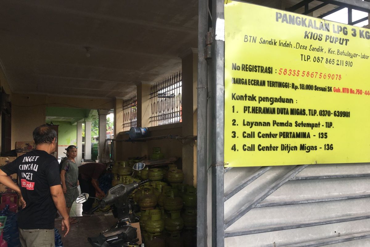 Terpopuler: Pembakaran Kantor Inspektorat Bima, NTB atasi kelangkaan elpiji 3 kilogram, hingga harga kamar hotel jelang MotoGP Mandalika