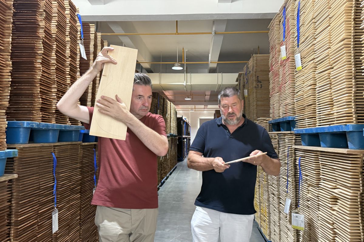 Menengok revitalisasi tari tradisional Reba dalam sistem pendidikan di Xizang China