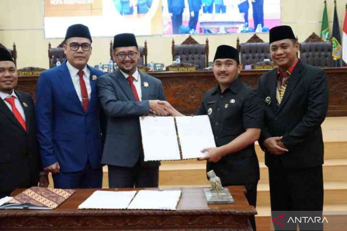 Pemkab Bekasi ikuti keputusan pusat terkait evaluasi tunjangan