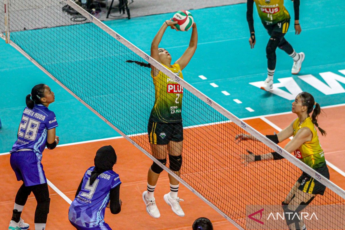 Putri Petrogres pimpin klasemen Livoli, menang tiga kali beruntun