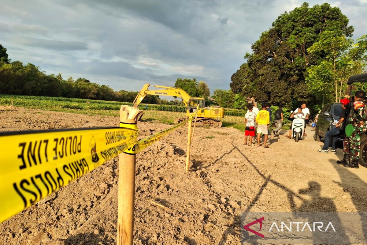 Aparat gabungan TNI dan Polri segel tambang ilegal di Desa Tindang Gowa