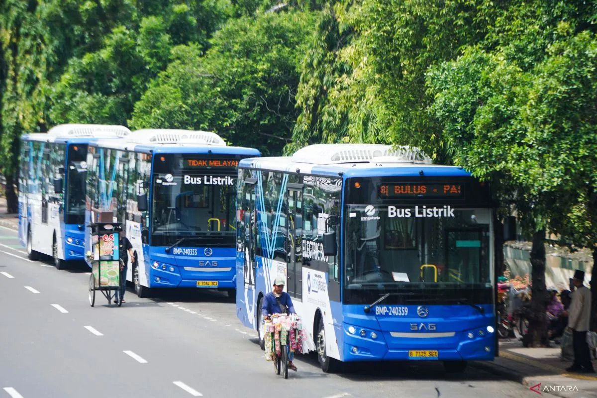 Kemenhub dorong elektrifikasi angkutan umum tekan emisi kendaraan