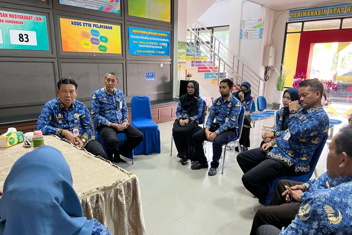 Wabup HSS tekankan sinergi dan koordinasi tingkatkan pelayanan