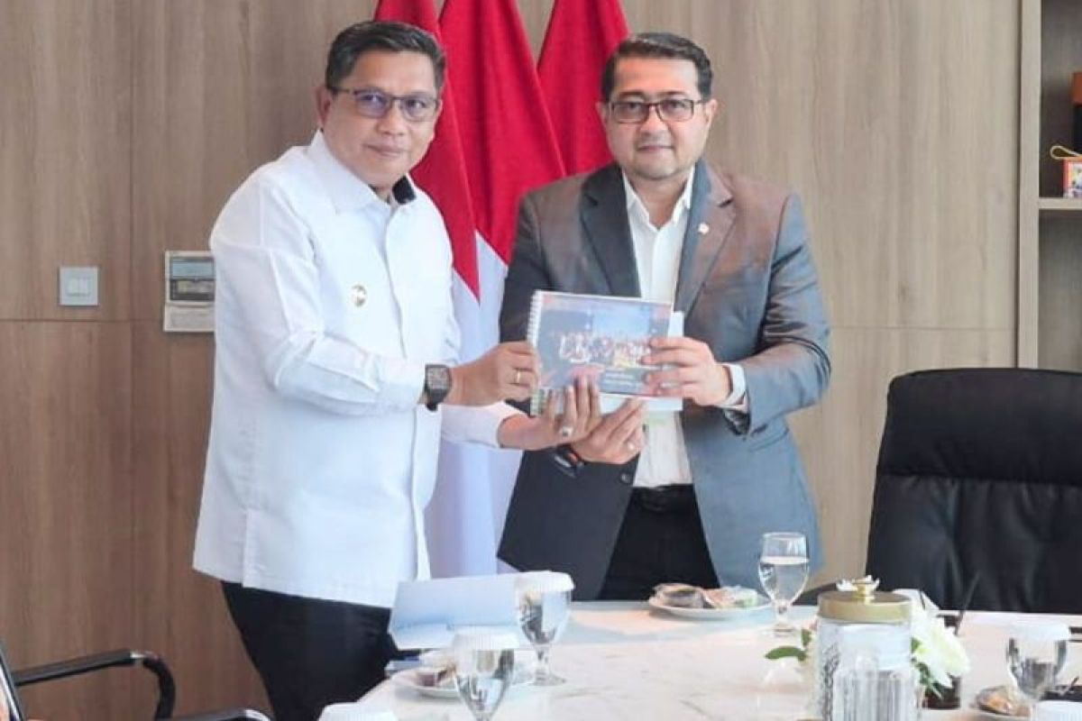 Pemkot Kota Ambon ajukan proposal proyek ekonomi kreatif ke Menekraf