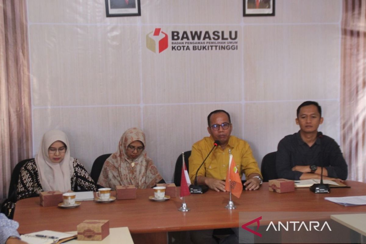 Bawaslu Bukittinggi gelar simulasi proses penanganan pelanggaran Pemilu