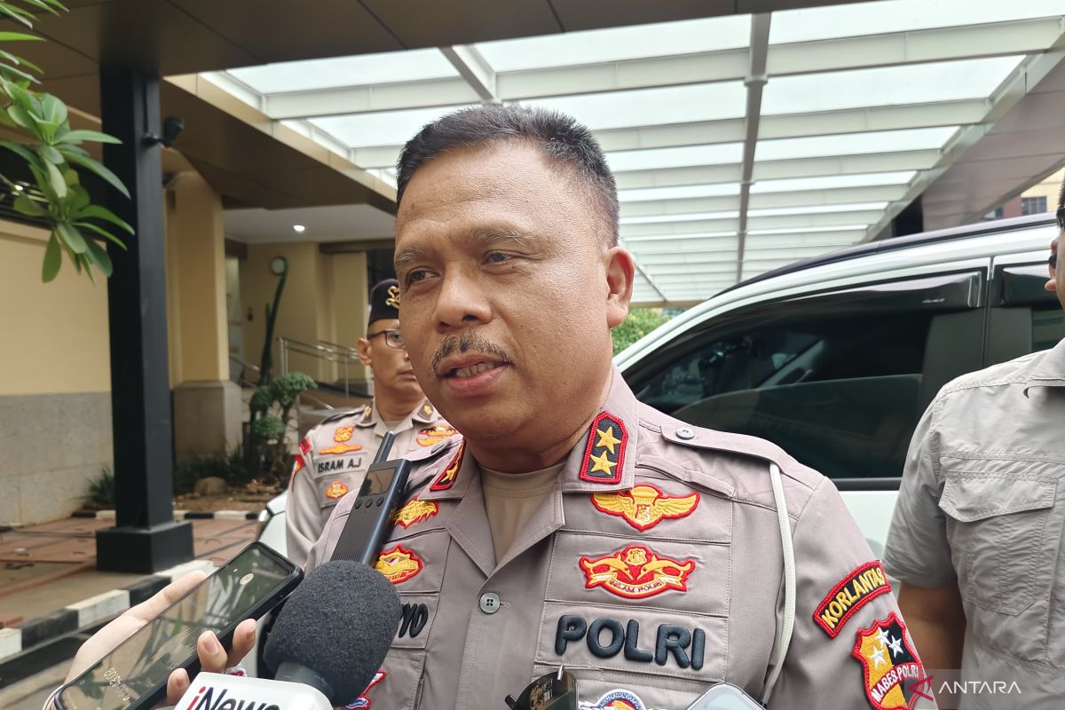 Korlantas stop penggunaan sirene dan strobo pada kendaraan pengawalan