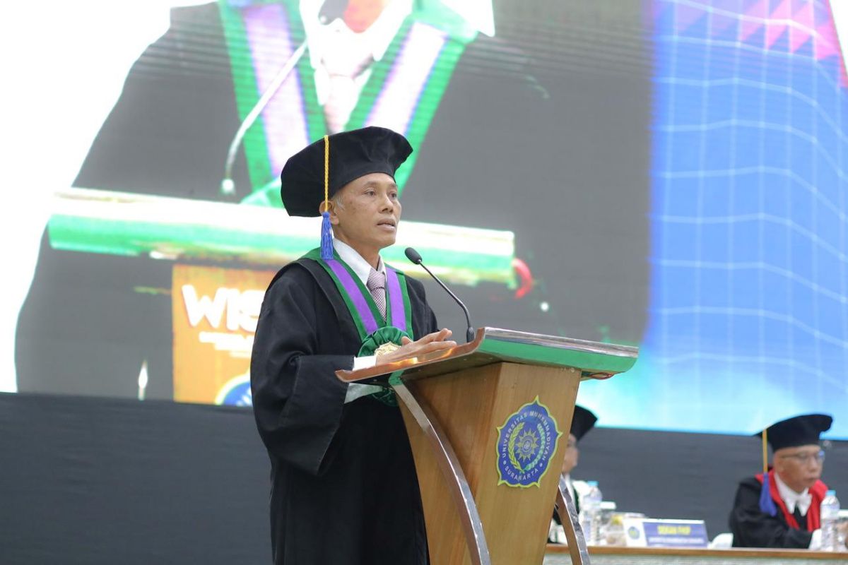Rektor UMS tegaskan wisudawan harus menjadi lulusan berdampak