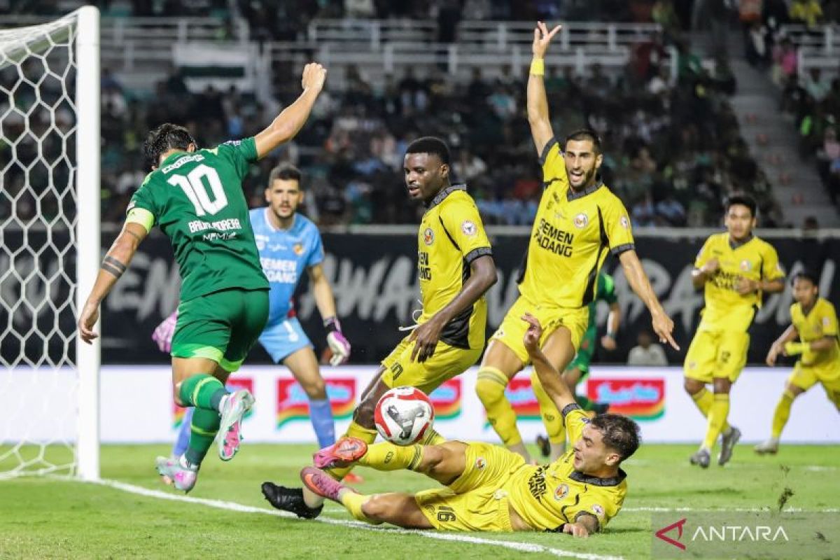 Jadwal Super League, Dewa ditantang Persebaya