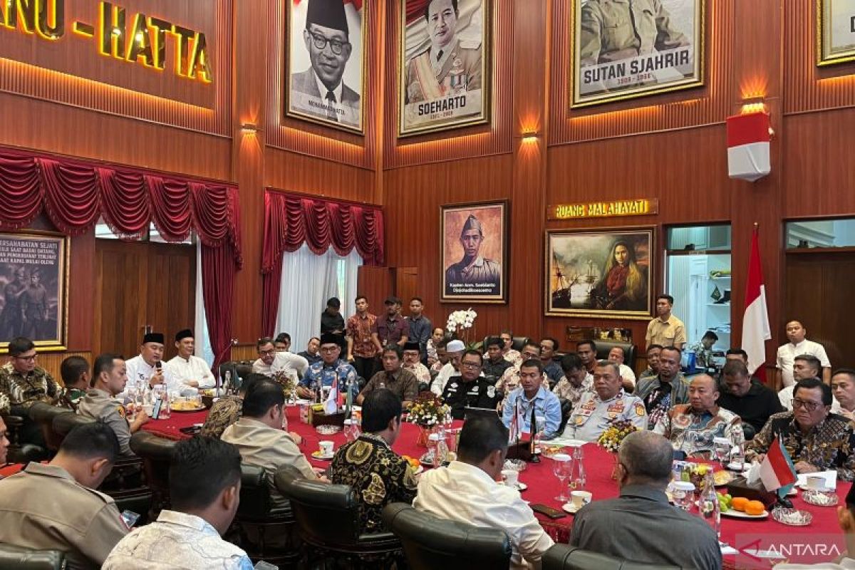 Relaksasi jam truk tambang berlaku selama perbaikan jalan