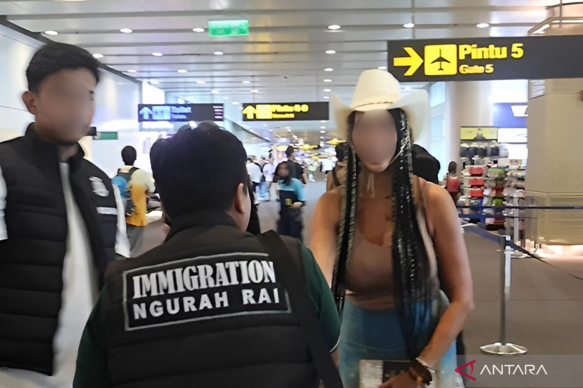 Bali manfaatkan teknologi siber deportasi warganegara AS