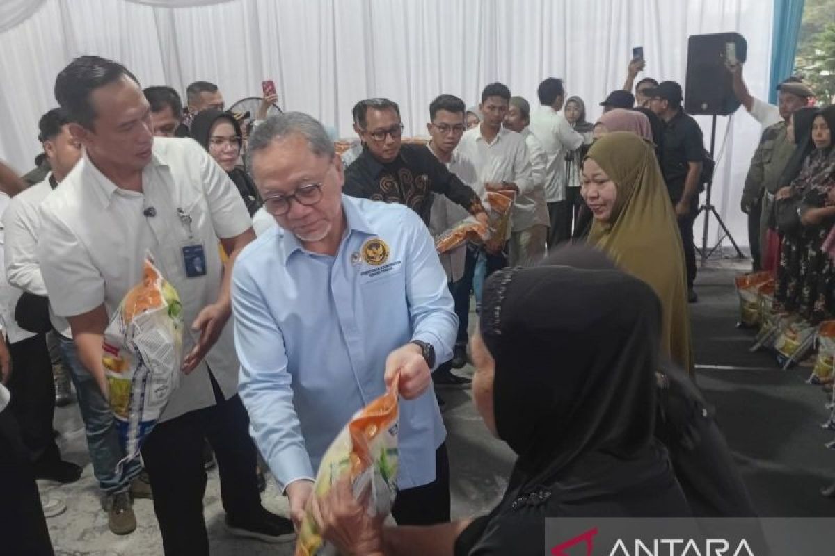 Prabowo orders 1.5 tons of rice aid for Deli Serdang residents