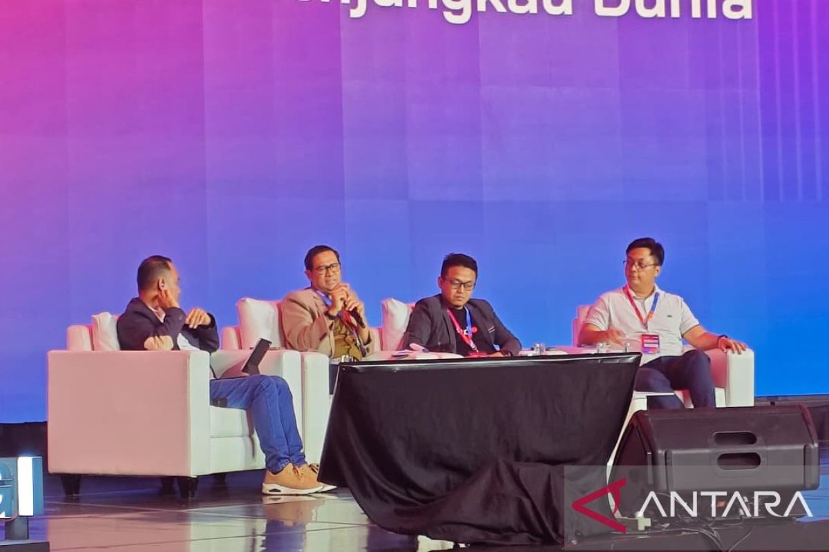 Staf ahli Kemkomdigi menyoroti maraknya ujaran kebencian di media sosial