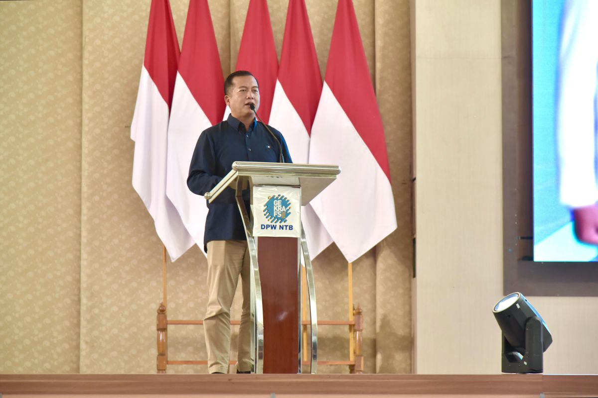 Gubernur Iqbal ajak generasi muda ikut lestarikan permainan tradisional