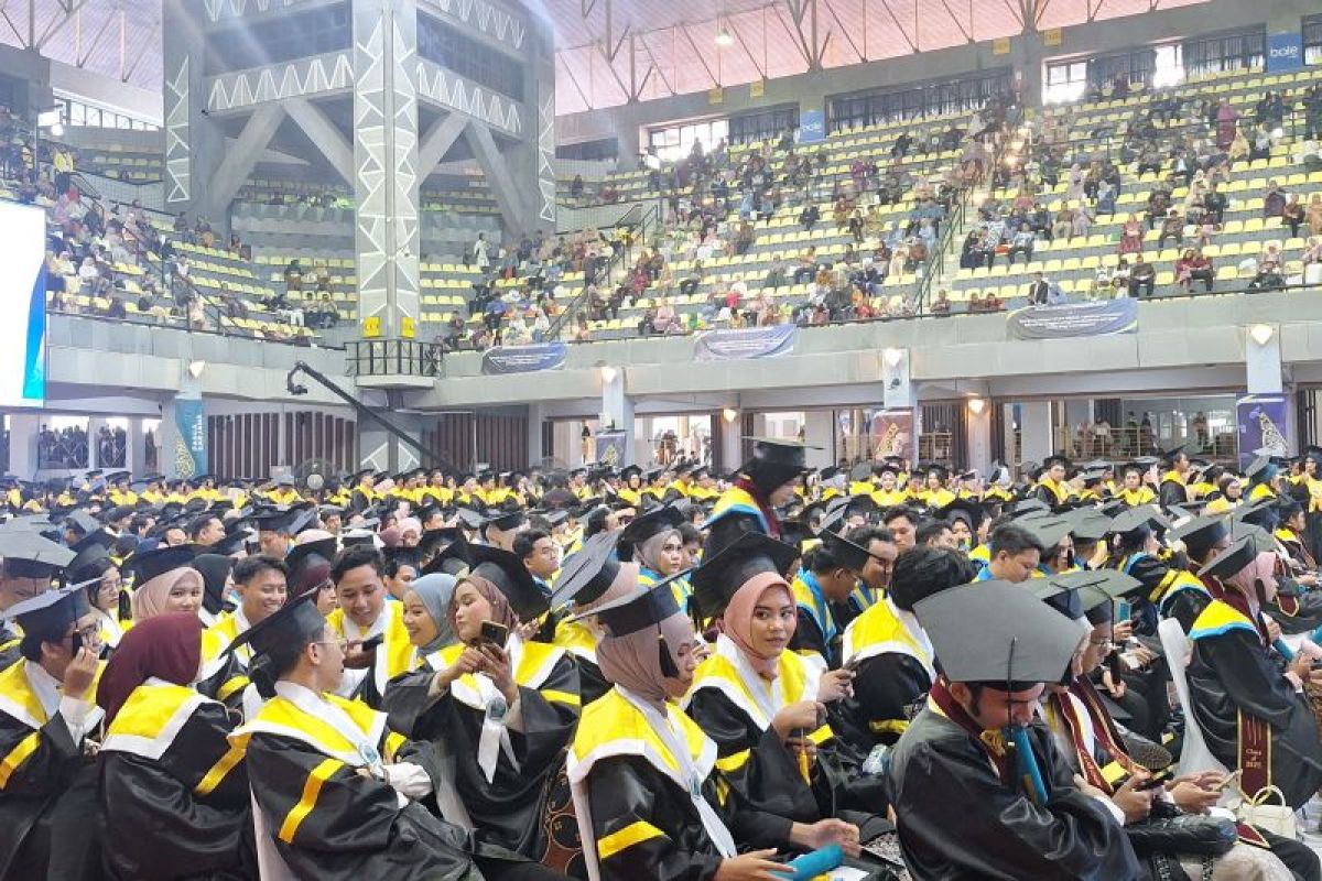 PNJ luluskan 2.584 mahasiswa yang siap berkontribusi bagi pembangunan bangsa