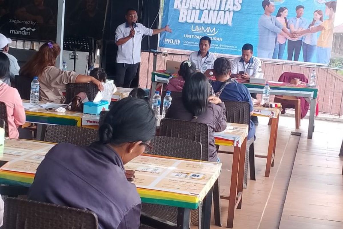 Perkuat silaturahmi, nasabah ULaMM Pangururan PT PNM gelar pertemuan komunitas bulanan
